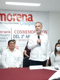 Refrenda líder nacional de Morena compromiso con el pueblo de México
