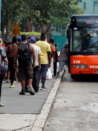 El transporte público de La Habana se reducirá por falta de combustibles