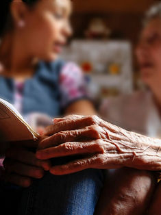 Síndrome de colapso del cuidador, causa de maltrato y abandono