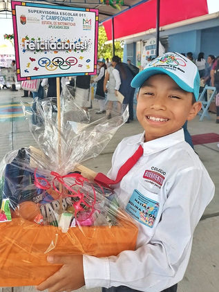 Alumno de Villaflores, gana campeonato de matemáticas 