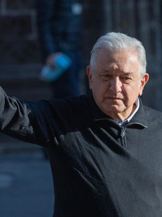 AMLO gana la consulta de revocación con participación de entre el 17 y el 18.2%