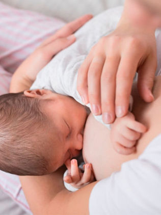 Leche materna, primera vacuna y más grande regalo de amor de una mamá a su recién nacido: IMSS