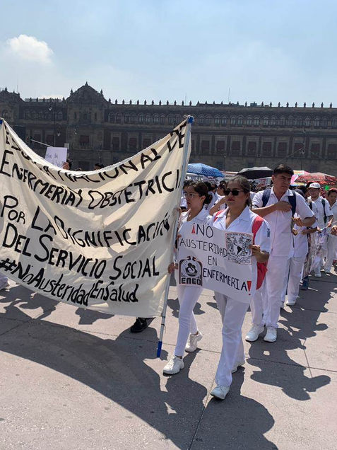 Reclaman enfermeros más plazas y mejores condiciones