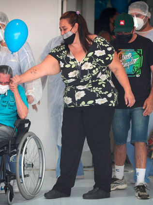 Latinoamérica, la región más afectada por la COVID-19 y lejos de controlarla