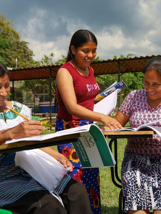 Invitan al Concurso de Narrativa Literaria sobre alfabetización y empoderamiento de la mujer indígena
