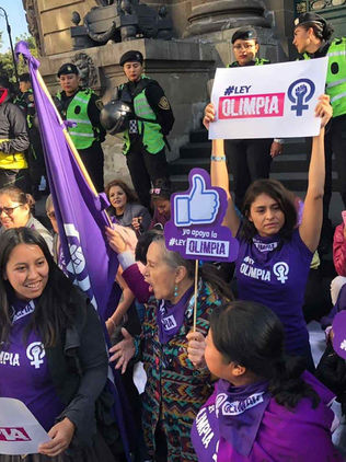 Pleno del Congreso de la CDMX aprueba Ley Olimpia