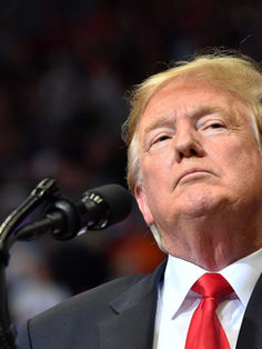 Trump amaga con cerrar frontera con México
