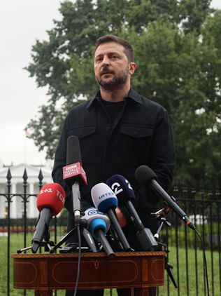 Zelenski busca una reunión sin condiciones con Putin 