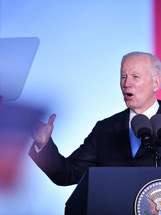 Biden dice que Putin no debe seguir en el poder