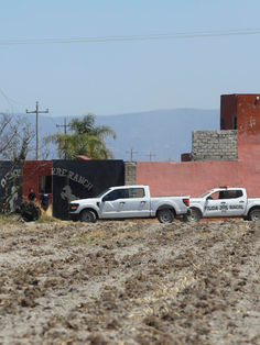 Urgen a investigar hallazgo de fosas y hornos clandestinos en Jalisco y Tamaulipas