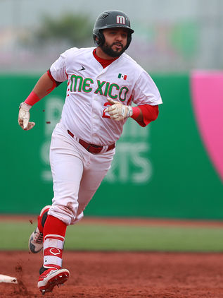 Selección de softbol cumplen con la historia