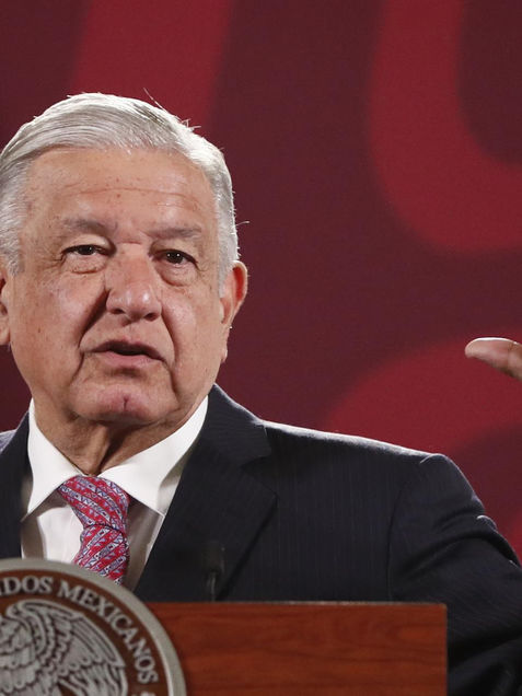 Denuncia AMLO el rechazo del Plan B como bandera política