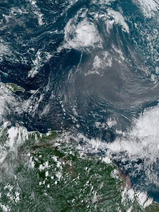 Ida, aún sobre Cuba, será un "muy peligroso" huracán rumbo a costas de EU