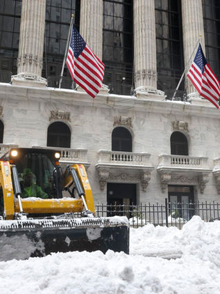 Al menos 15 muertos y casi 800.000 hogares sin electricidad en EEUU por tormenta invernal