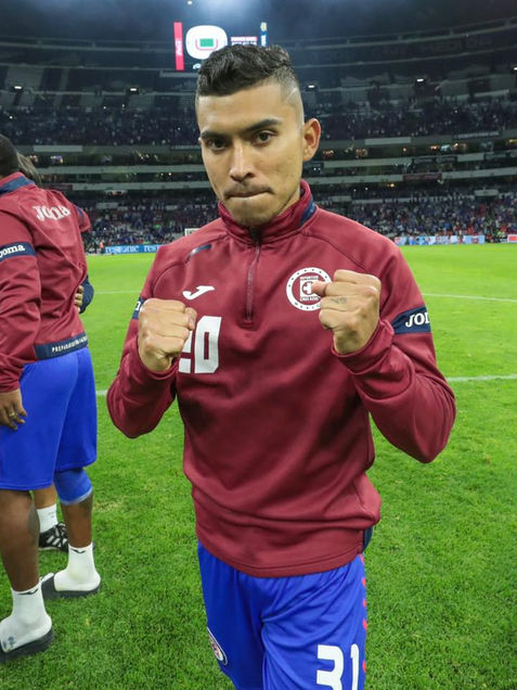 La Máquina lleva mano