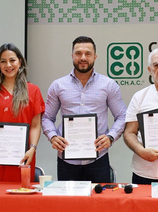 Provich y Cachac firman colaboración para beneficio del pueblo chiapaneco