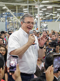 Ebrard propone un "muro cibernético" entre México y EU para frenar el tráfico de armas