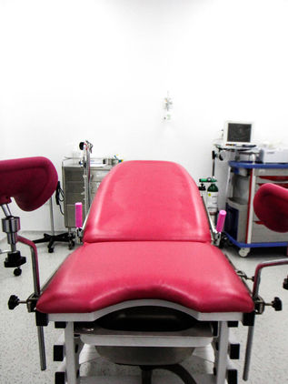 Promoverán el acceso al aborto seguro con publicidad en autobuses 