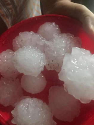 Granizada en Italia deja 18 heridos y daños en casas y autos