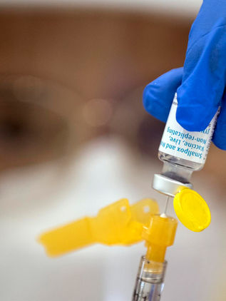 EU anuncia otros 1,8 millones de dosis de vacunas contra la viruela del mono