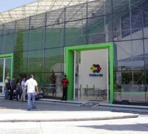 Planteles del COBACH inician paro laboral