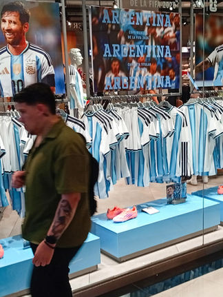 Los hinchas argentinos y su gran desafío económico de viajar al Mundial 2026