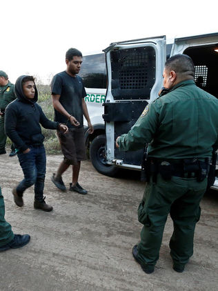 EU se prepara para un incremento en la inmigración en la frontera con México