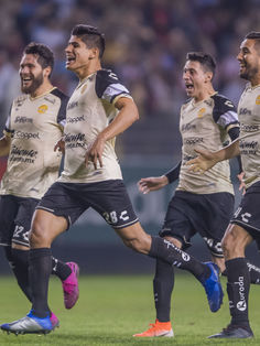 Dorados elimina en penales al Guadalajara