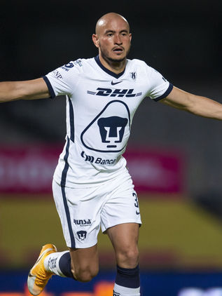 Ya negocian a González