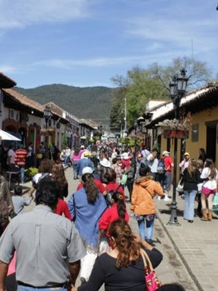 Empresario propone Observatorio Turístico en Chiapas
