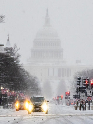 Récords de temperaturas hacen "más propensos e intensos" incendios y nevadas