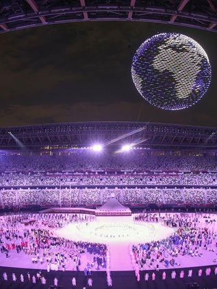 Una mezcla de tradición y tecnología abre el telón de unos Juegos Olímpicos insólitos