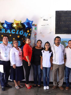 Fundación Zoé Robledo concluye en el Soconusco primera entrega de premios