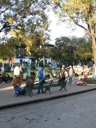 Este martes abrirán parque y kiosco del centro de SCLC 