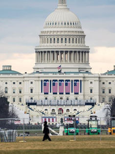 Estados Unidos supera sin incidentes un fin de semana lleno de tensión
