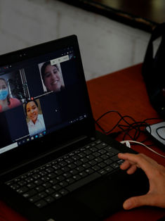 El Salvador anuncia el retorno a clases el 6 de abril en forma semipresencial