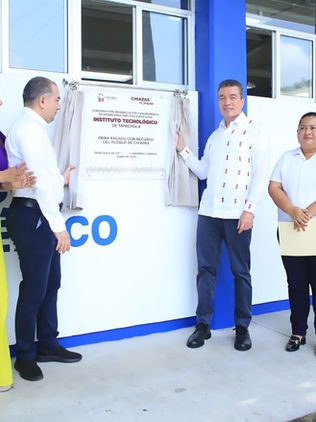 Junto al presidente AMLO estamos sacando adelante la educación de Chiapas: Rutilio Escandón