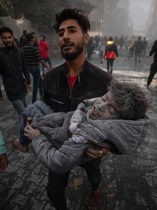 Más de 13.300 muertos en Gaza por los bombardeos israelíes, entre ellos 5.600 niños
