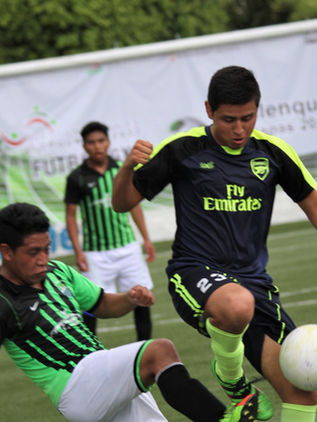 Amateurs celebran formación