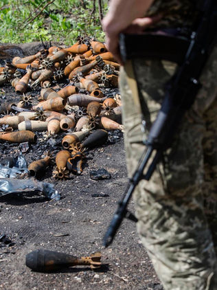 La OTAN pide a Occidente enviar "más armas pesadas" a Ucrania