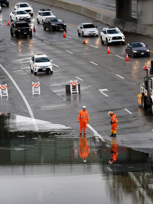 California sigue en alerta por las tormentas que dejan ya 14 muertos