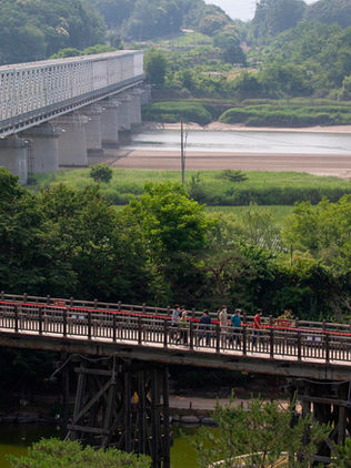 Corea del Norte restablece sus líneas de comunicación directa con el Sur