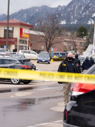 Acusado del mayor tiroteo de 2021 en EEUU es declarado culpable de asesinar a 10 personas