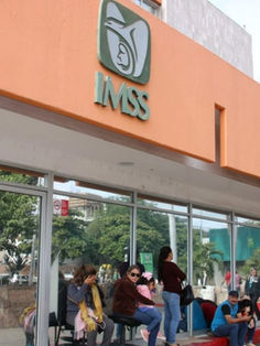 IMSS calcula que 42 mil mexicanos presentarían cuadros graves por COVID-19