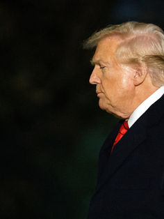 Trump prohíbe tratamientos y cirugías de transición de género a menores de 19 años