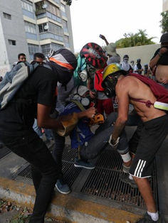 Venezuela usa escuadrones de la muerte para neutralizar oposición