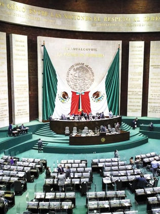 Aumentan diputados multa por insultos al presidente