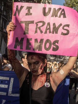 Condenan crímenes de odio contra población LGBT