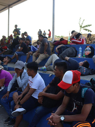 Inseguridad frena primera caravana de migrantes del año en el sur 