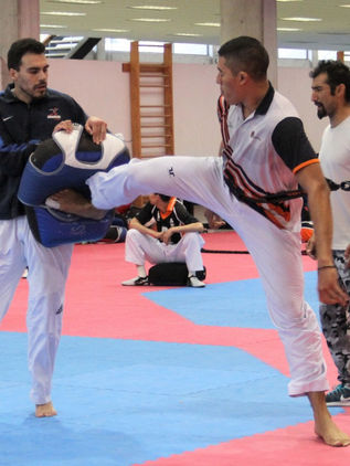 Equipo mexicano de TKS participará en Grand Prix